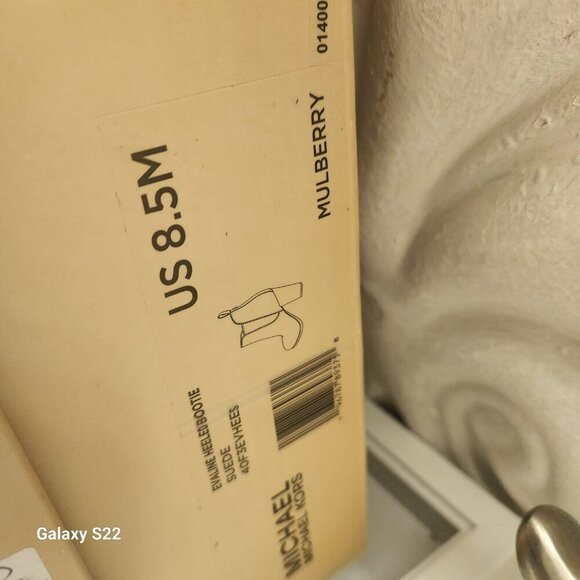 Michael Kors Mulberry "Evaline" Suede Heeled Booties. NIB. Size Various - Picture 3 of 13